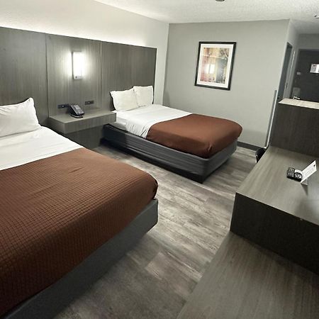 Magnuson Hotel Fort Wayne North - Coliseum Eksteriør bilde