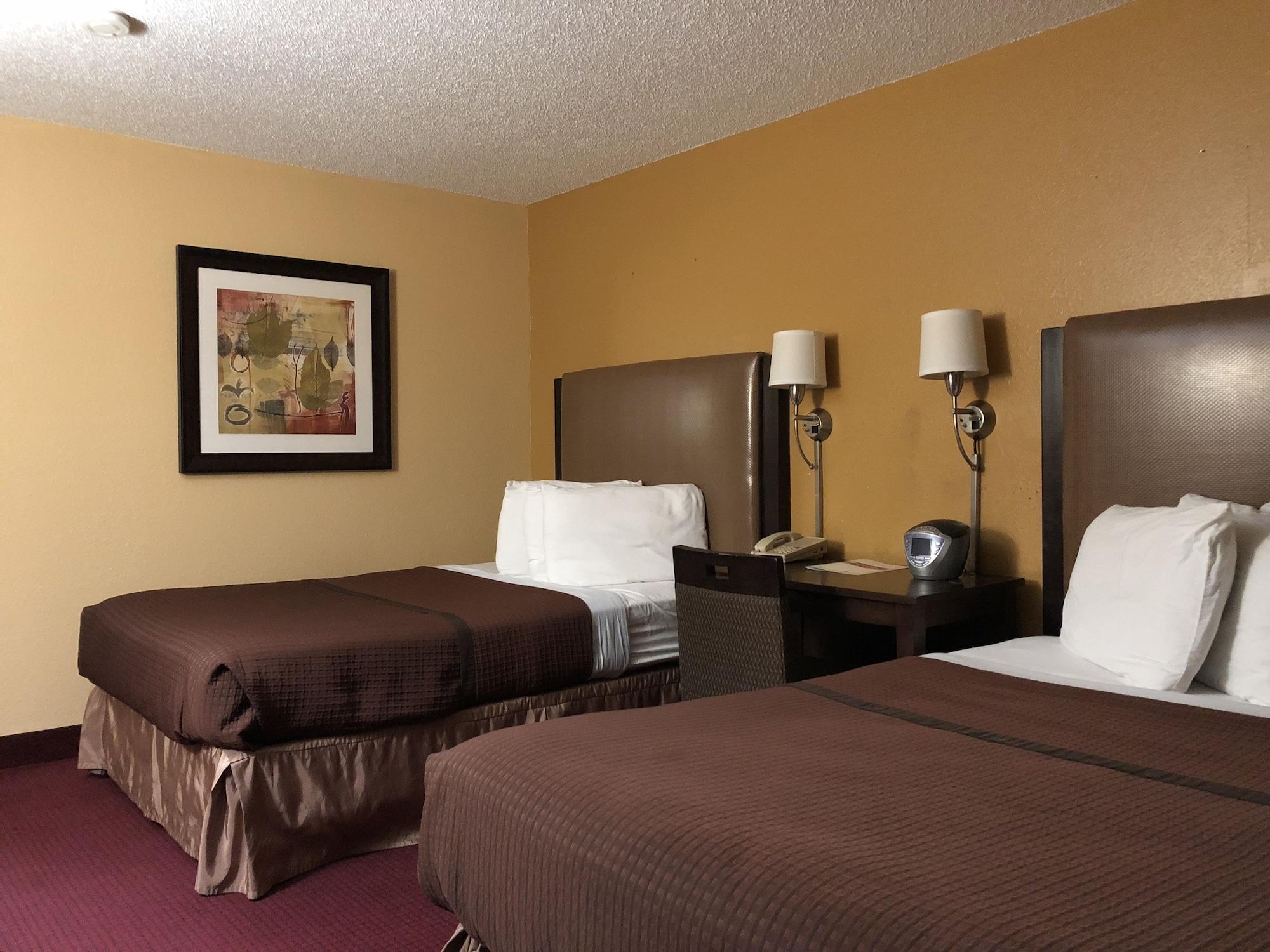 Magnuson Hotel Fort Wayne North - Coliseum Eksteriør bilde